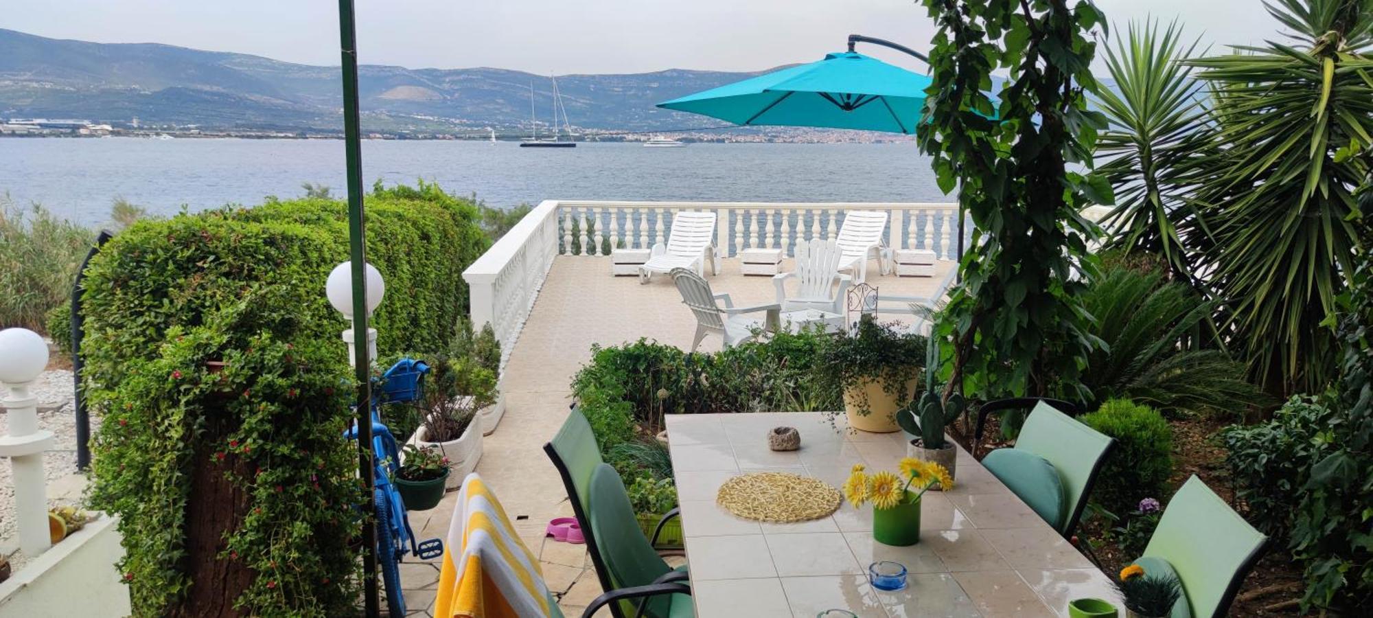 Villa Fjaba - By The Sea - With The Big Terraces & Great Sea View トロギール エクステリア 写真